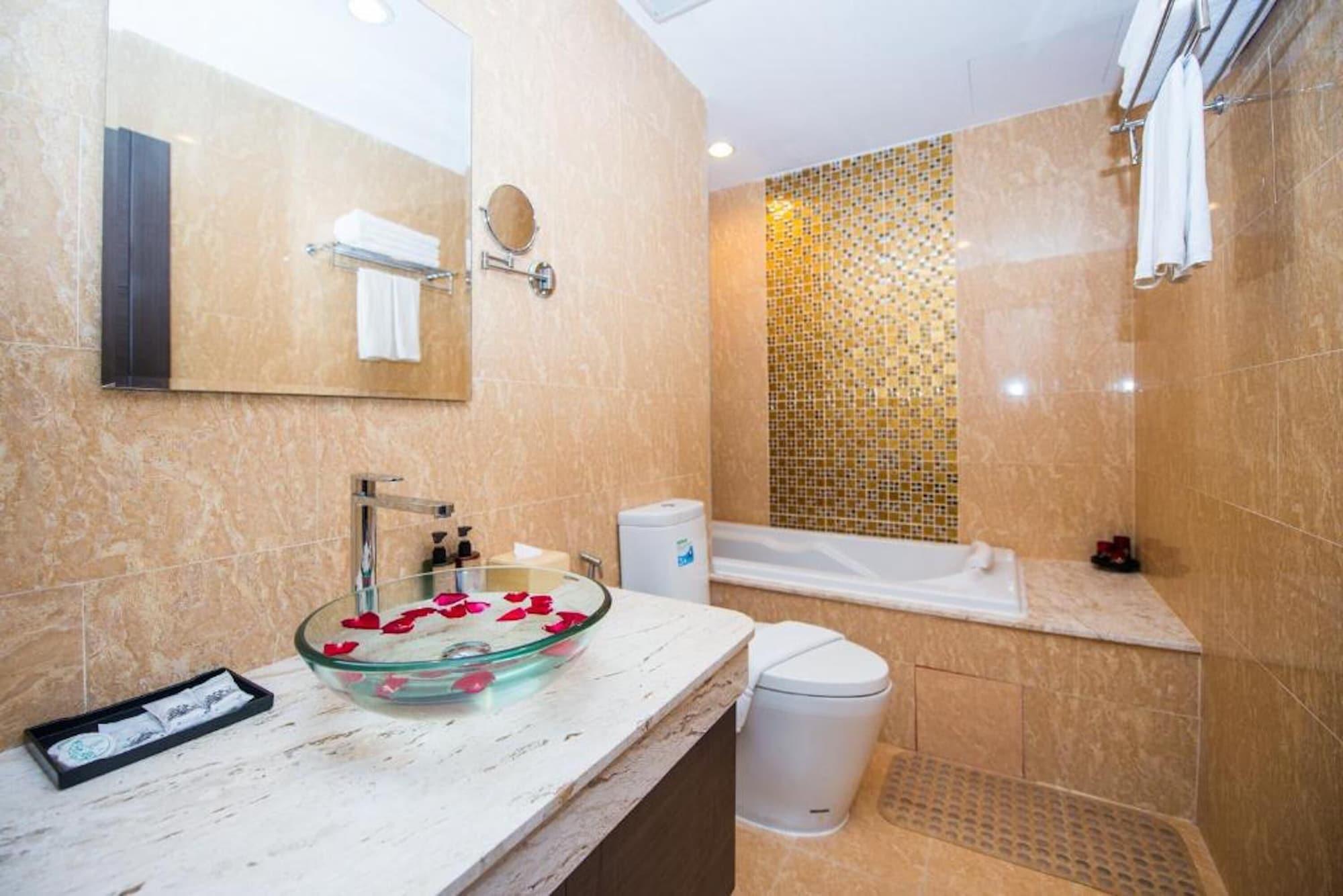Ao Nang Tetris Hotel מראה חיצוני תמונה