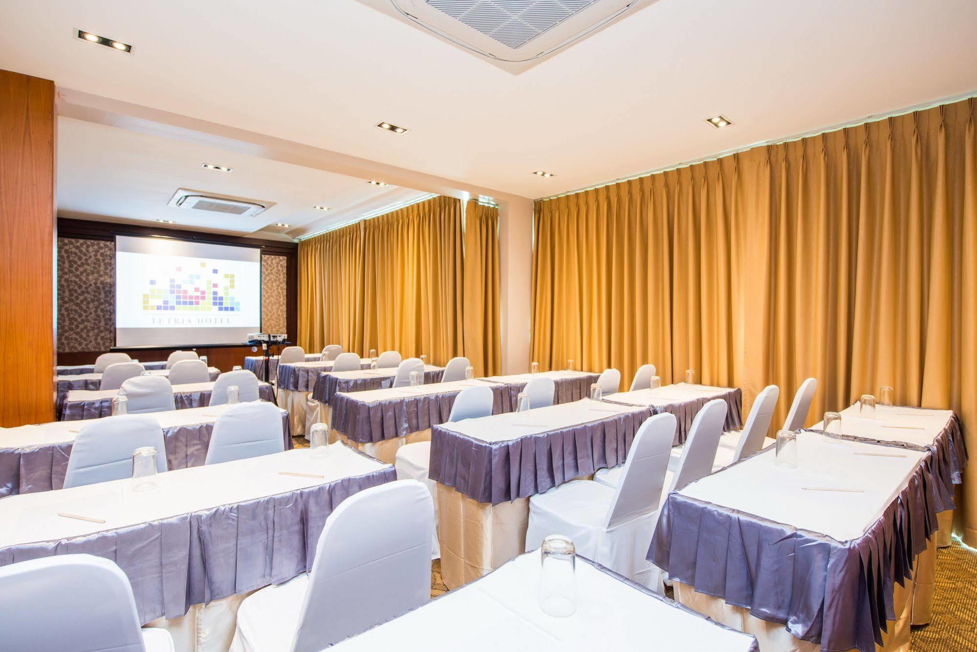 Ao Nang Tetris Hotel מראה חיצוני תמונה